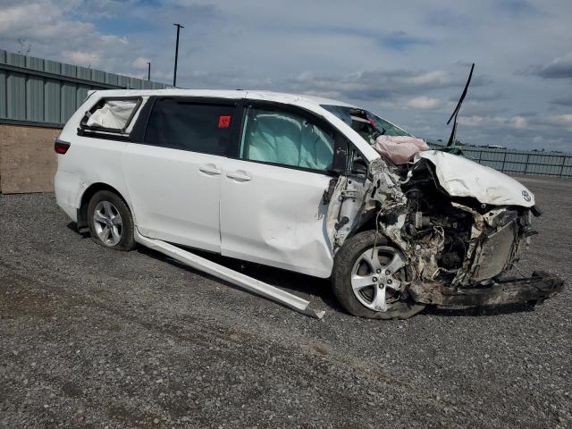 2017 TOYOTA SIENNA LE 5TDKZ3DC7HS817169