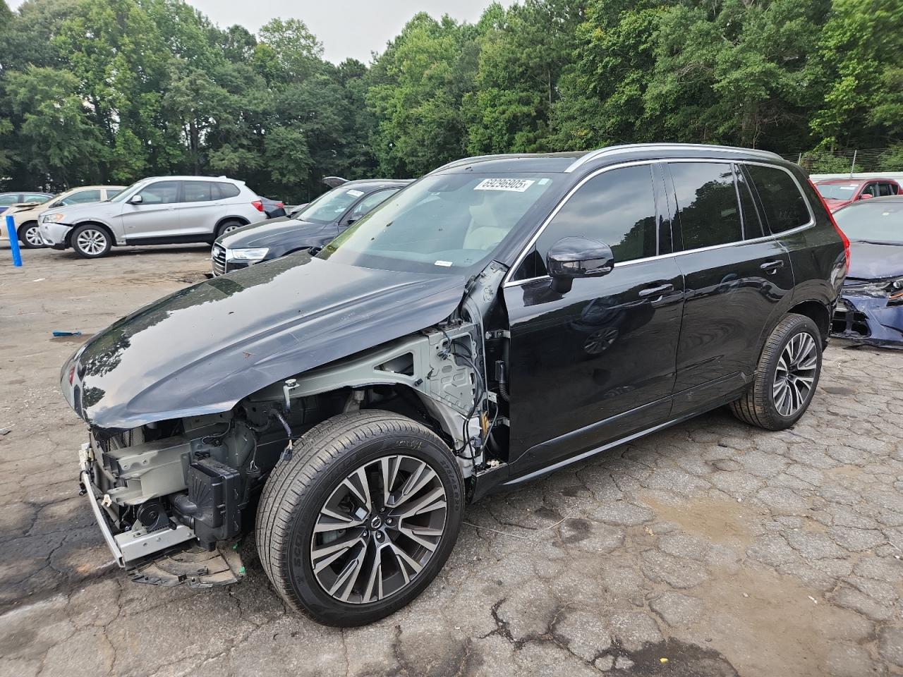 VOLVO XC90 T6 MOMENTUM