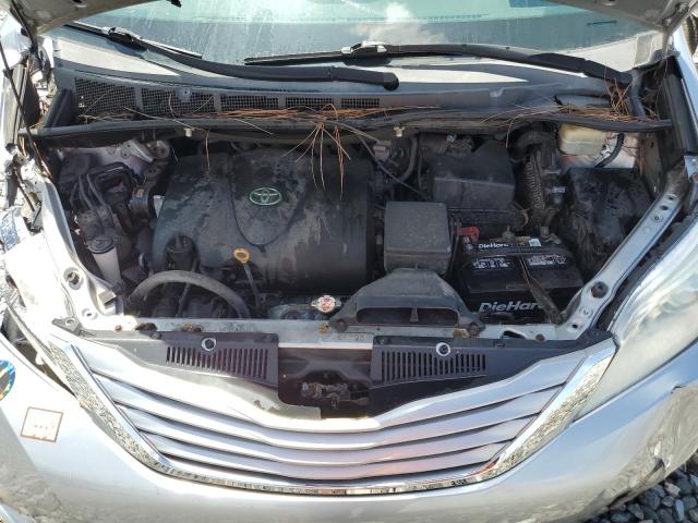 2017 TOYOTA SIENNA LE - 5TDKZ3DC5HS815372