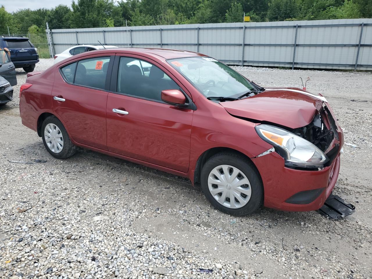 NISSAN VERSA S
