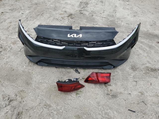 2022 KIA FORTE FE 3KPF24AD3NE437325