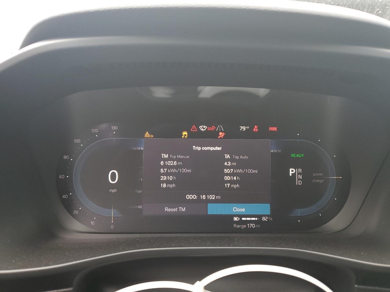 VOLVO XC40 P8 RECHARGE PLUS