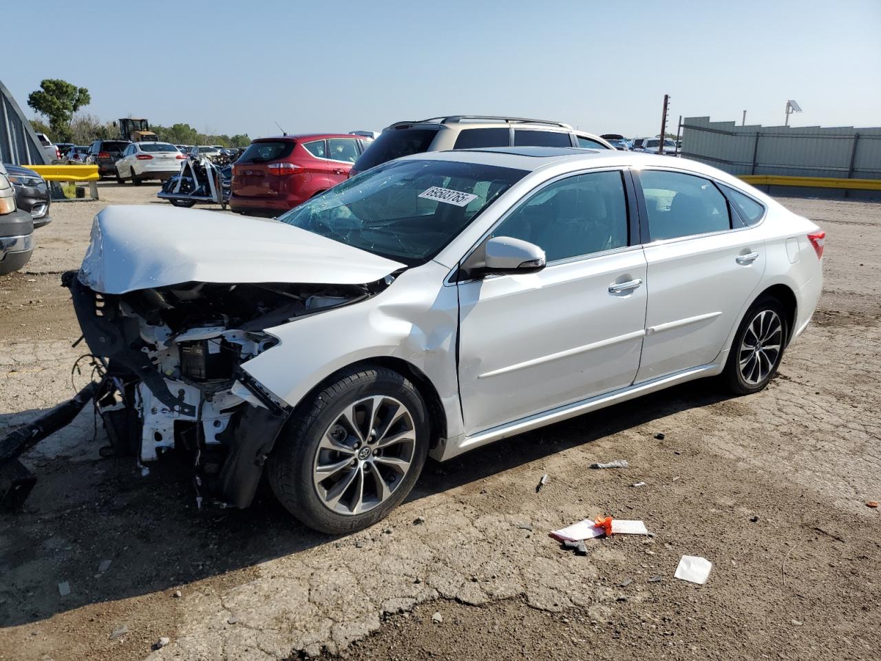 TOYOTA AVALON XLE