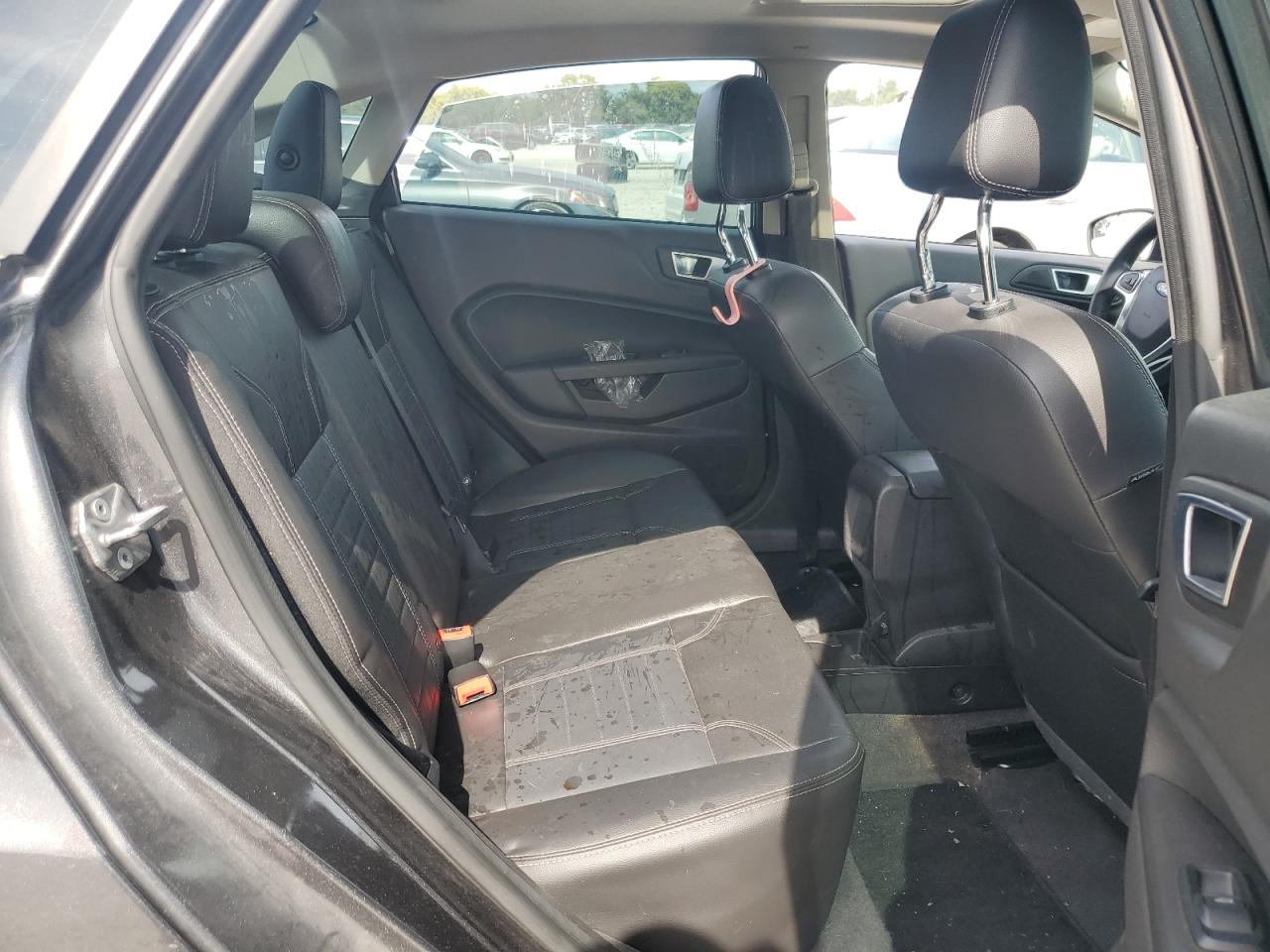 FORD FIESTA TITANIUM