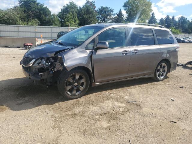 TOYOTA SIENNA SPO