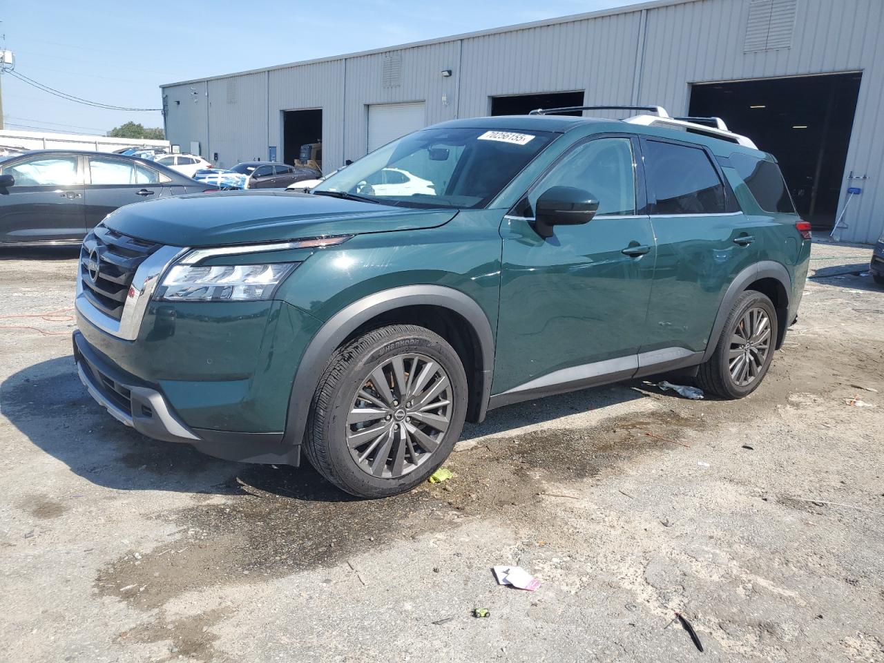 NISSAN PATHFINDER SL