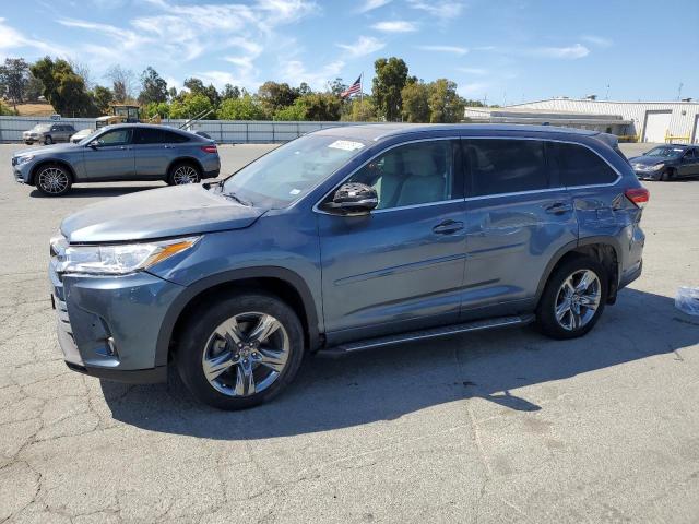 2018 TOYT HIGHLANDER LIMITED - 5TDYZRFH9JS252354
