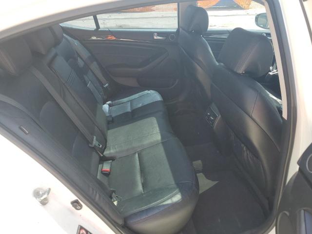 2016 KIA CADENZA LU KNALN4D7XG5201072