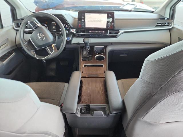 2021 TOYOTA SIENNA LE 5TDKRKEC9MS035359