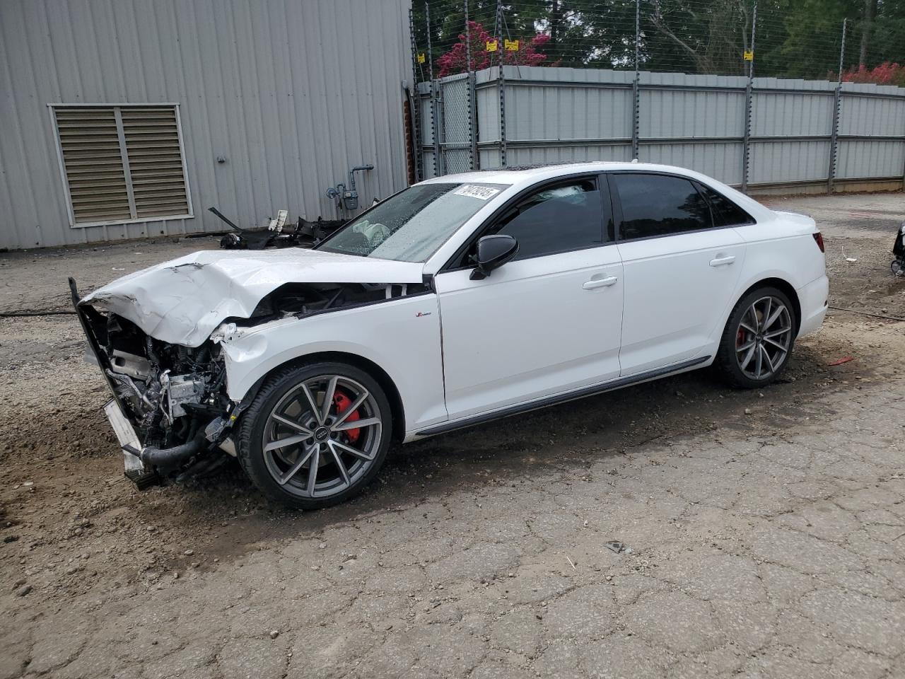 AUDI A4 PREMIUM PLUS