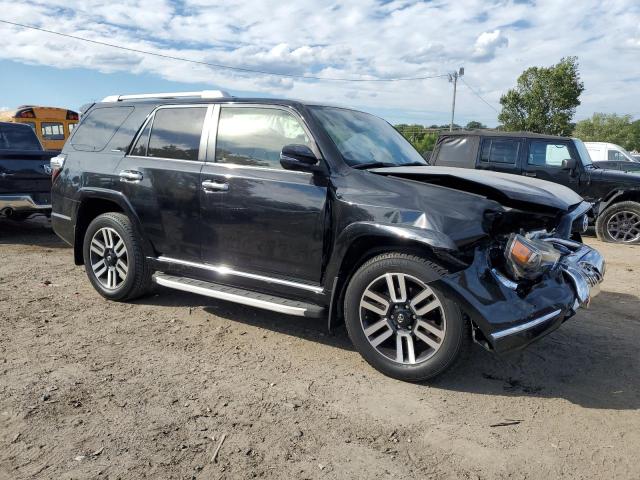 2018 TOYOTA 4RUNNER SR JTEBU5JR4J5568002