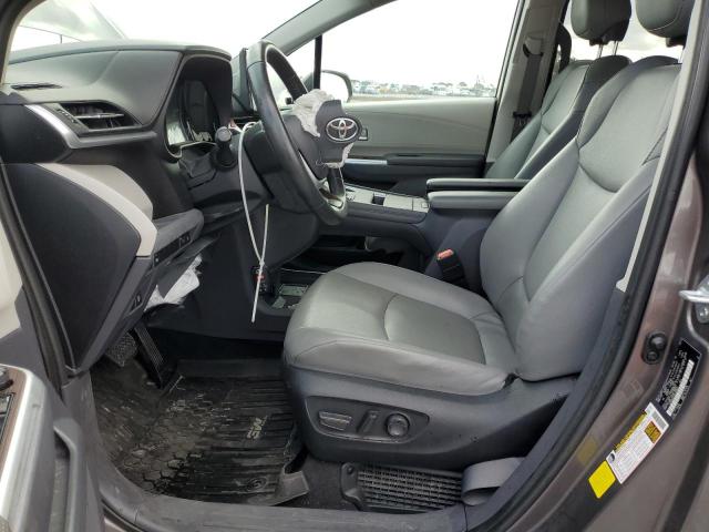 2022 TOYOTA SIENNA XLE 5TDYRKEC3NS130463