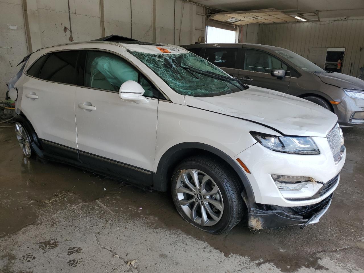 LINCOLN MKC SELECT