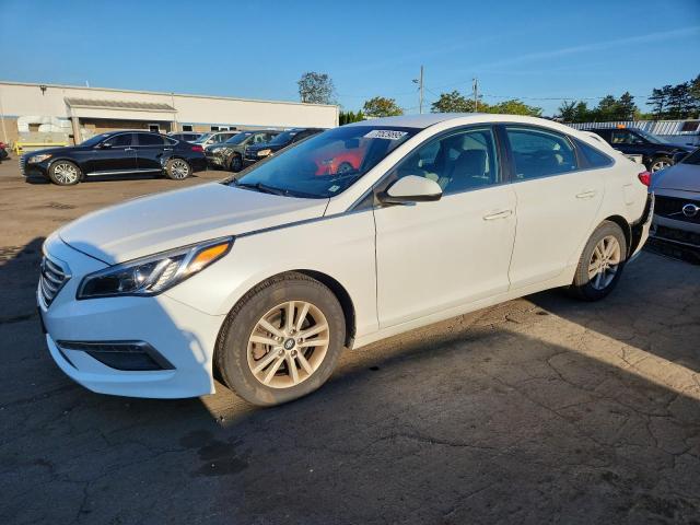 2015 HYUNDAI SONATA SE - 5NPE24AF5FH194921