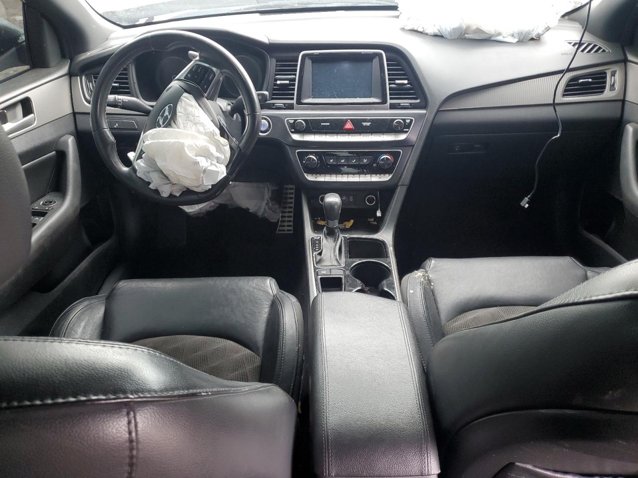 HYUNDAI SONATA SPORT