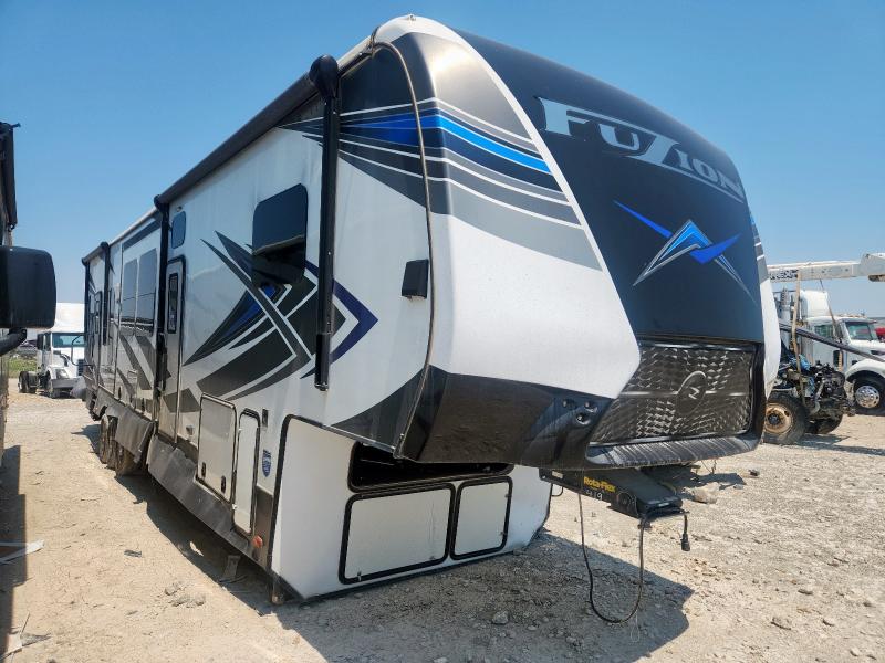 FUZION CAMPER