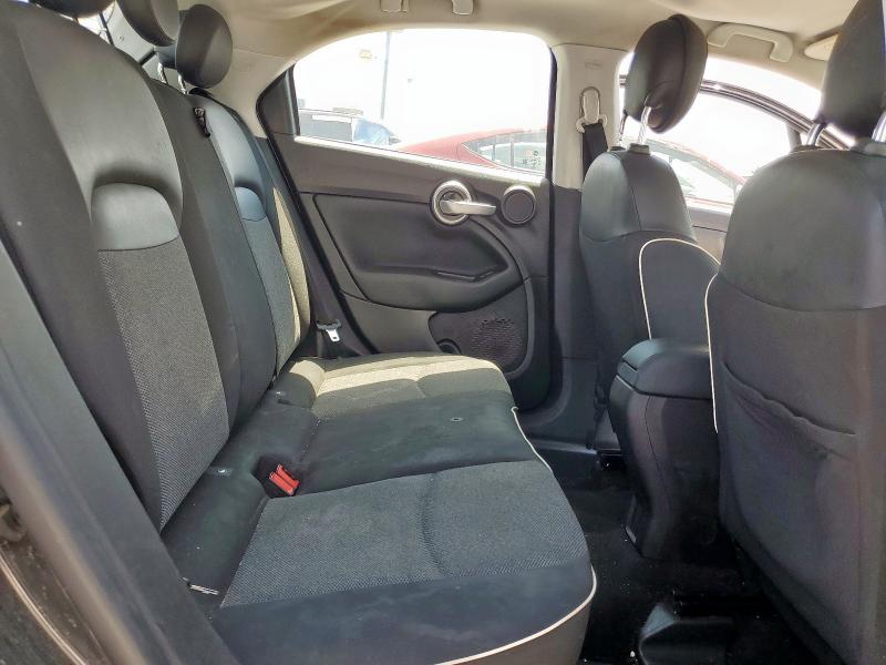 2018 FIAT 500X POP ZFBCFXABXJP642015