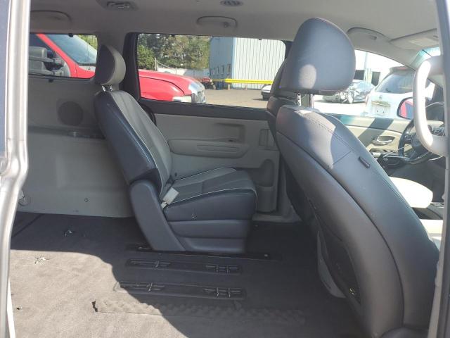 2018 KIA SEDONA LX #3305287405