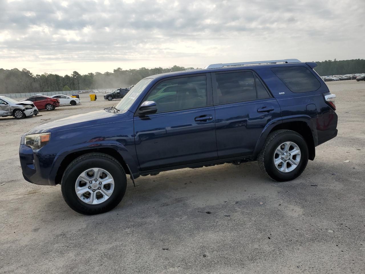 TOYOTA 4RUNNER SR5