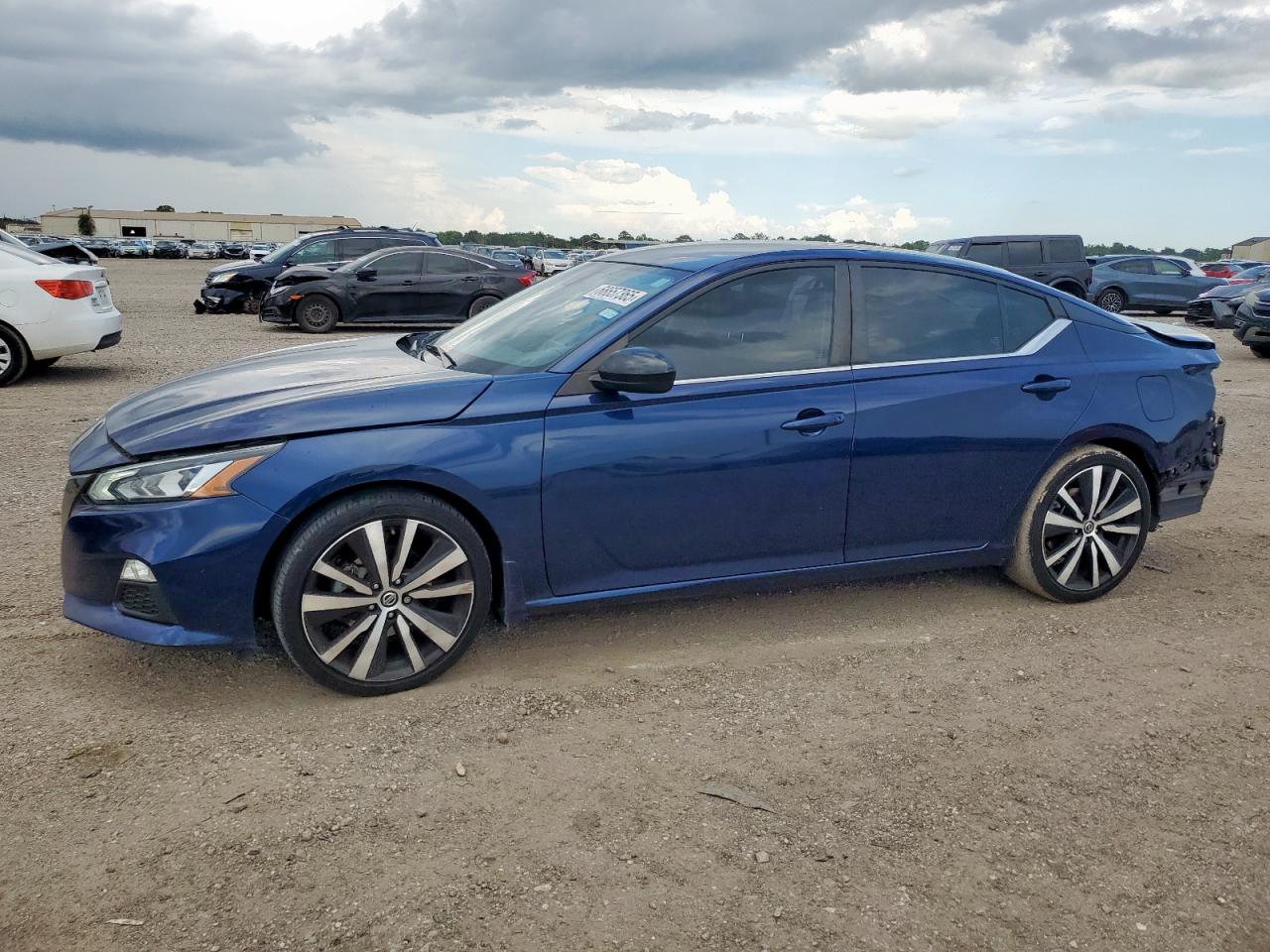NISSAN ALTIMA SR