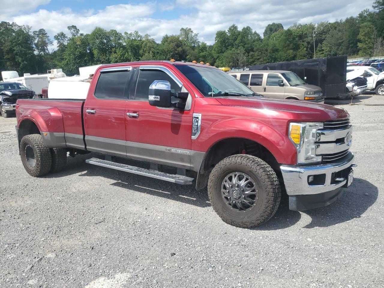 FORD F-350 SUPER DUTY
