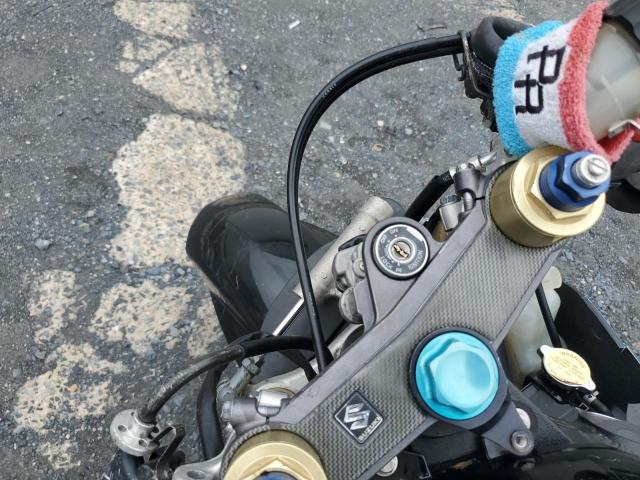 2005 SUZUKI GSX-R600 K JS1GN7CA952102223