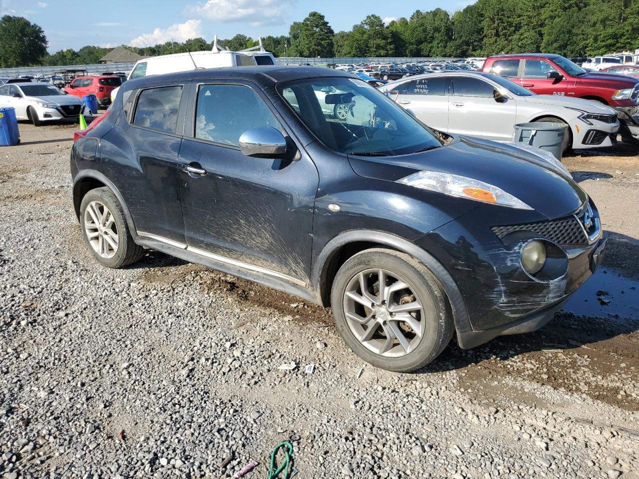 NISSAN JUKE S