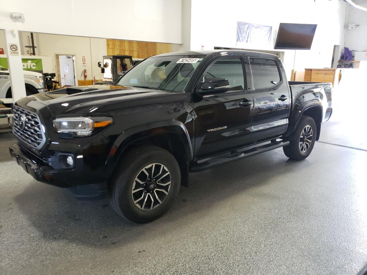 TOYOTA TACOMA DOUBLE CAB