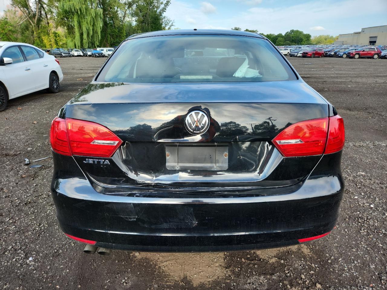 VOLKSWAGEN JETTA BASE