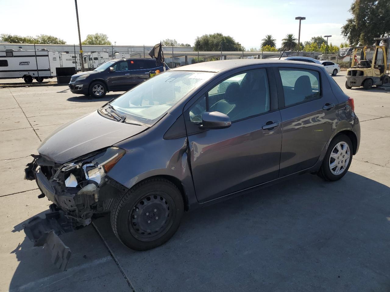 TOYOTA YARIS L