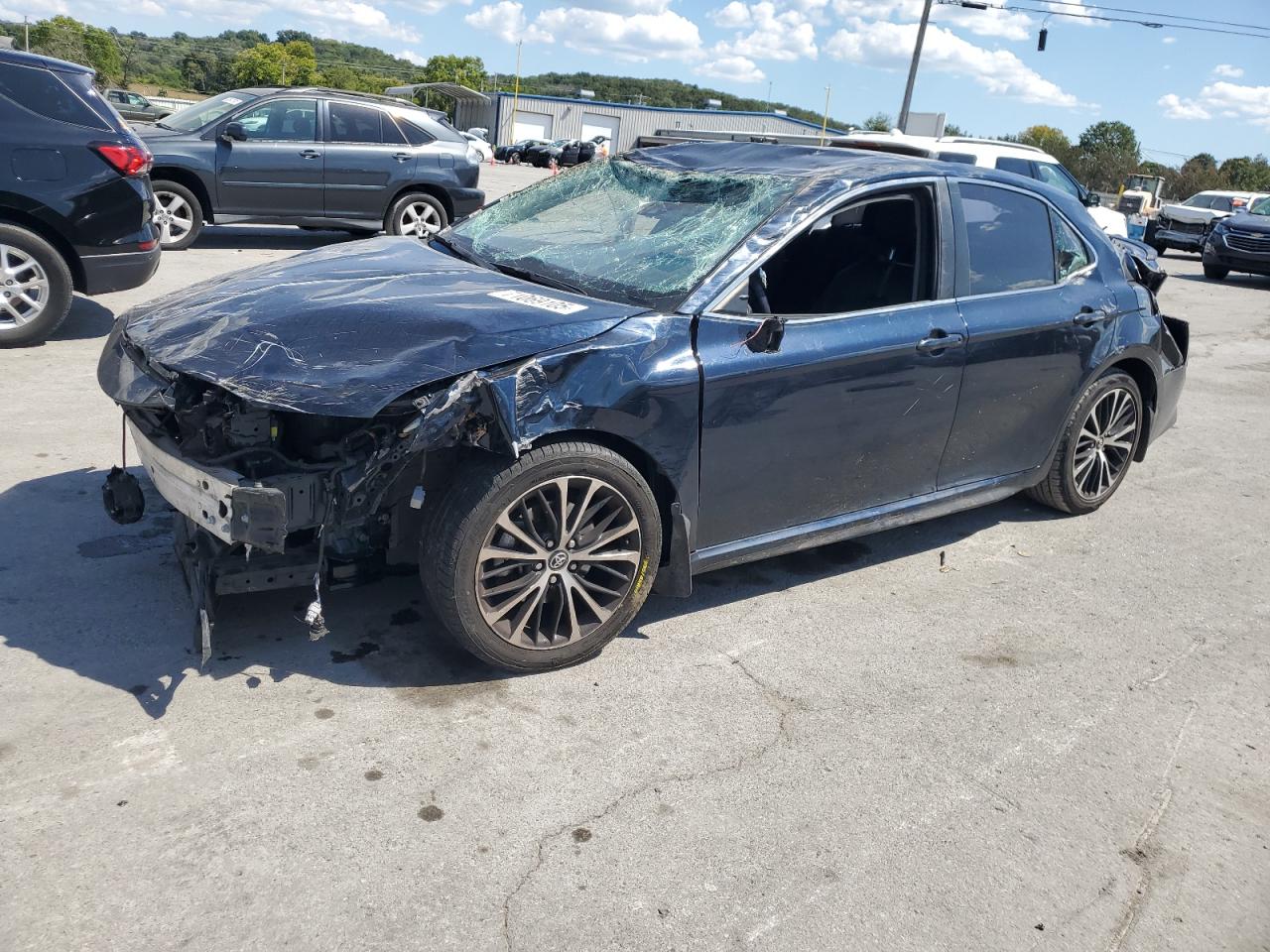 TOYOTA CAMRY L