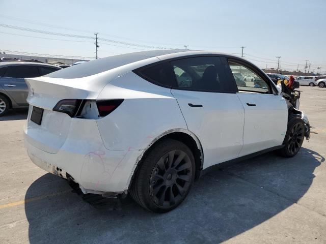 2024 TESLA MODEL Y 7SAYGDED7RF044614