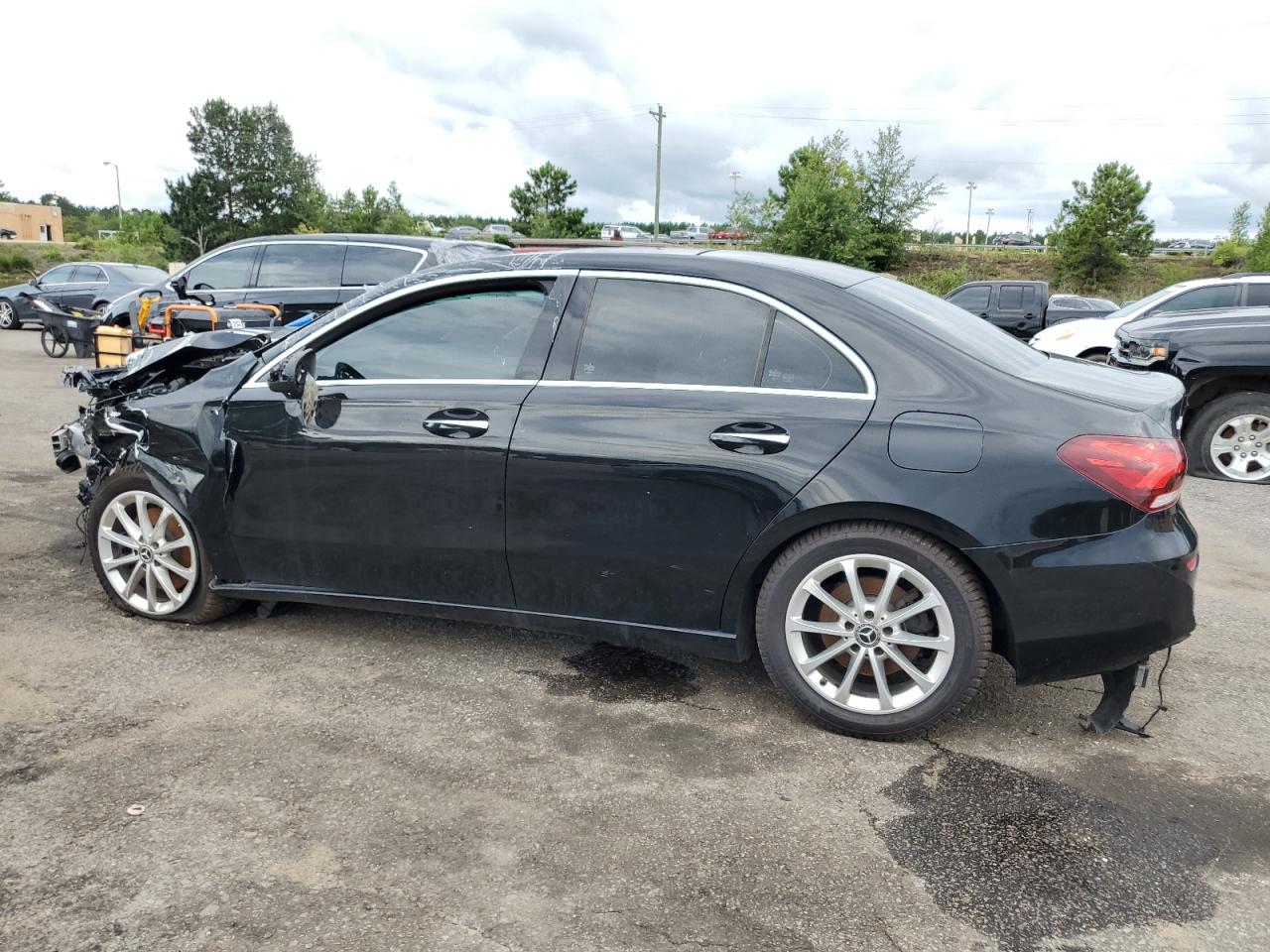 MERCEDES-BENZ A-CLASS 220