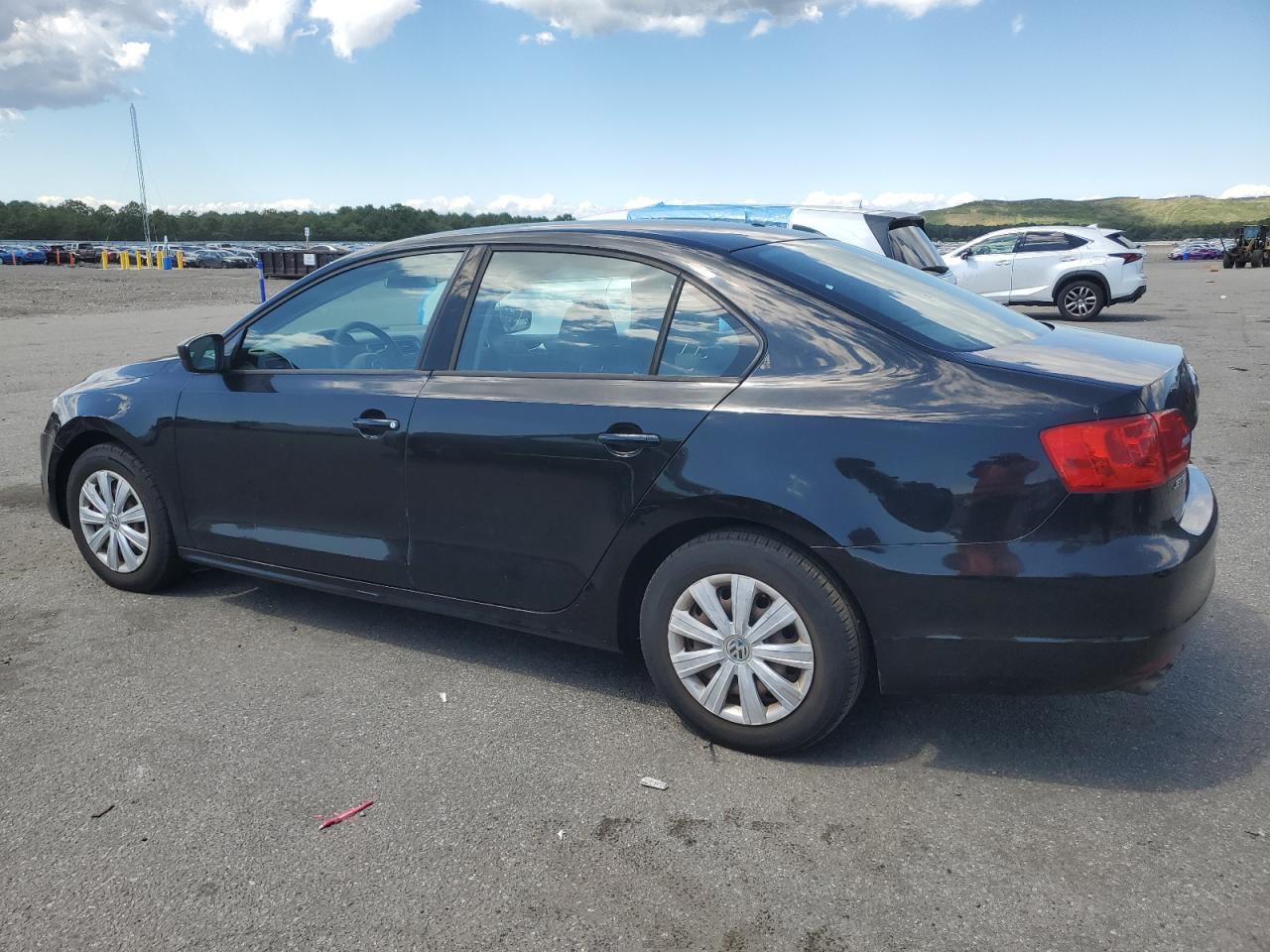 VOLKSWAGEN JETTA BASE