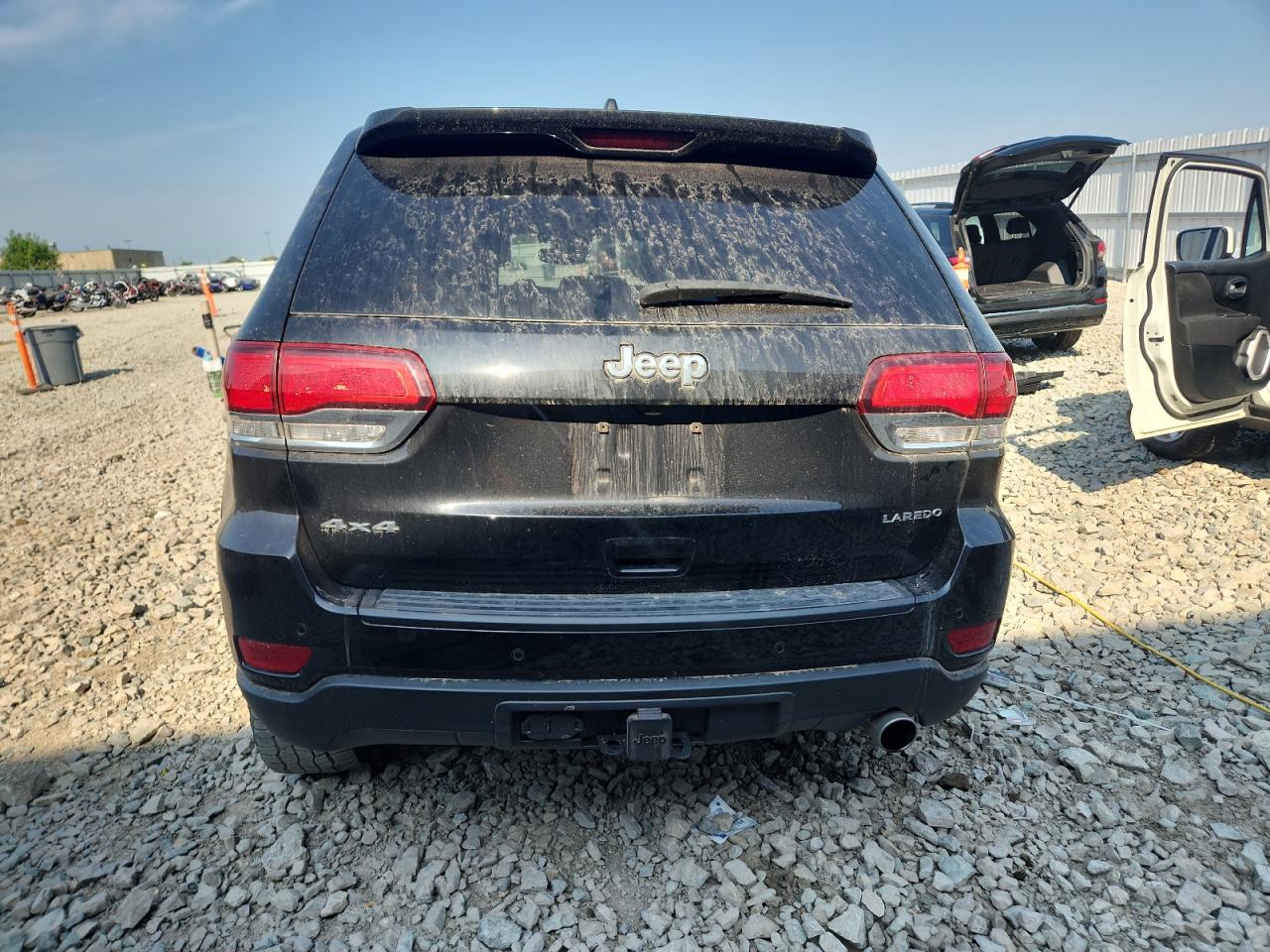 JEEP GRAND CHEROKEE LAREDO