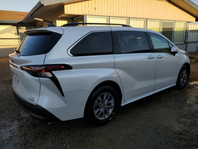 2023 TOYOTA SIENNA XLE 5TDYRKEC4PS155438