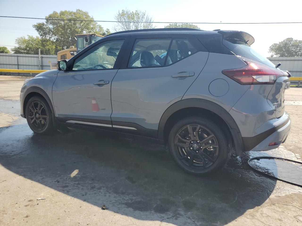 NISSAN KICKS SR