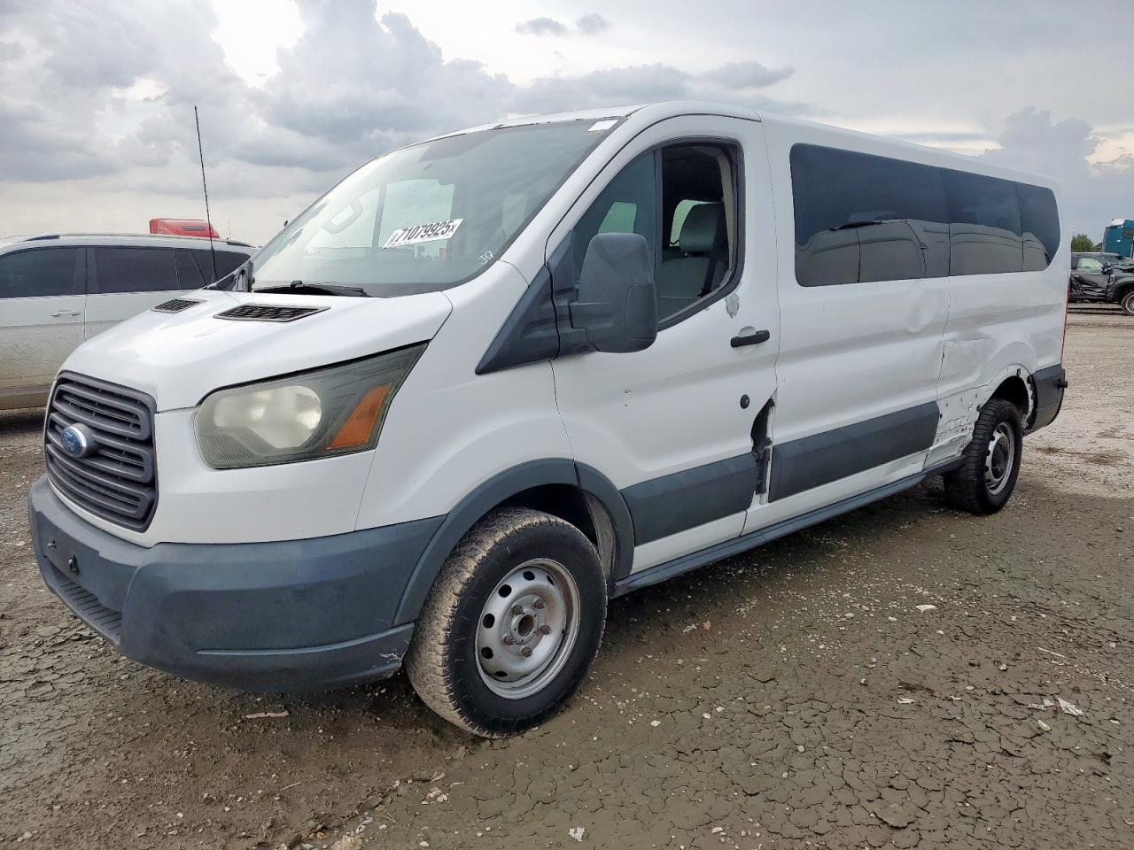 Lot #3232277362 2015 FORD TRANSIT T-