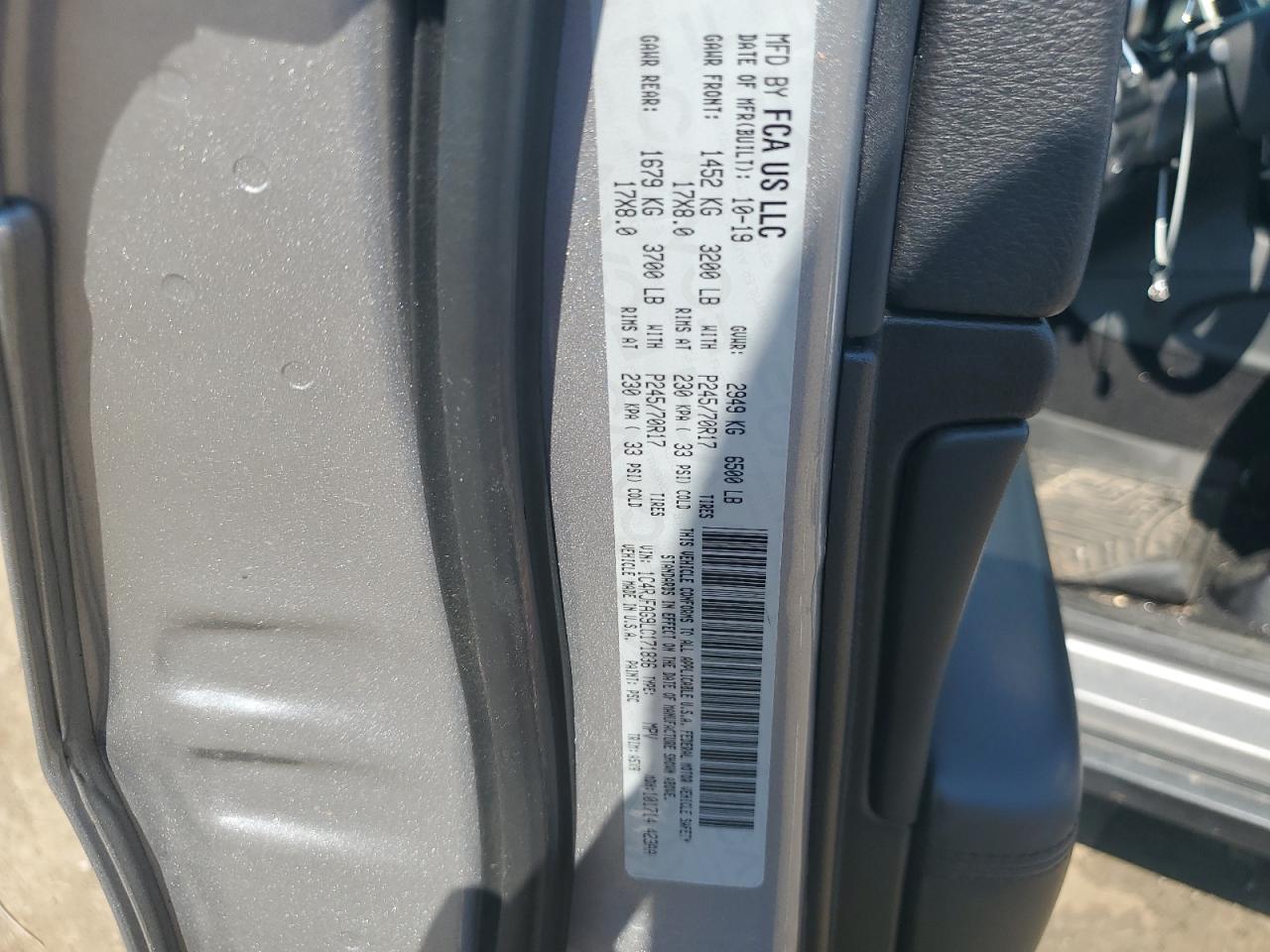 JEEP GRAND CHEROKEE LAREDO