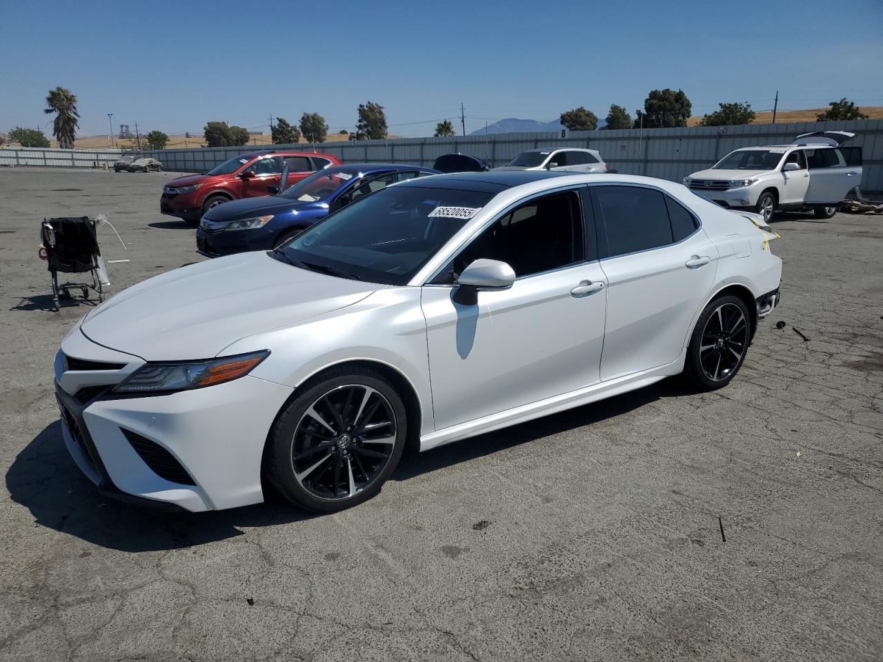 TOYOTA CAMRY XSE