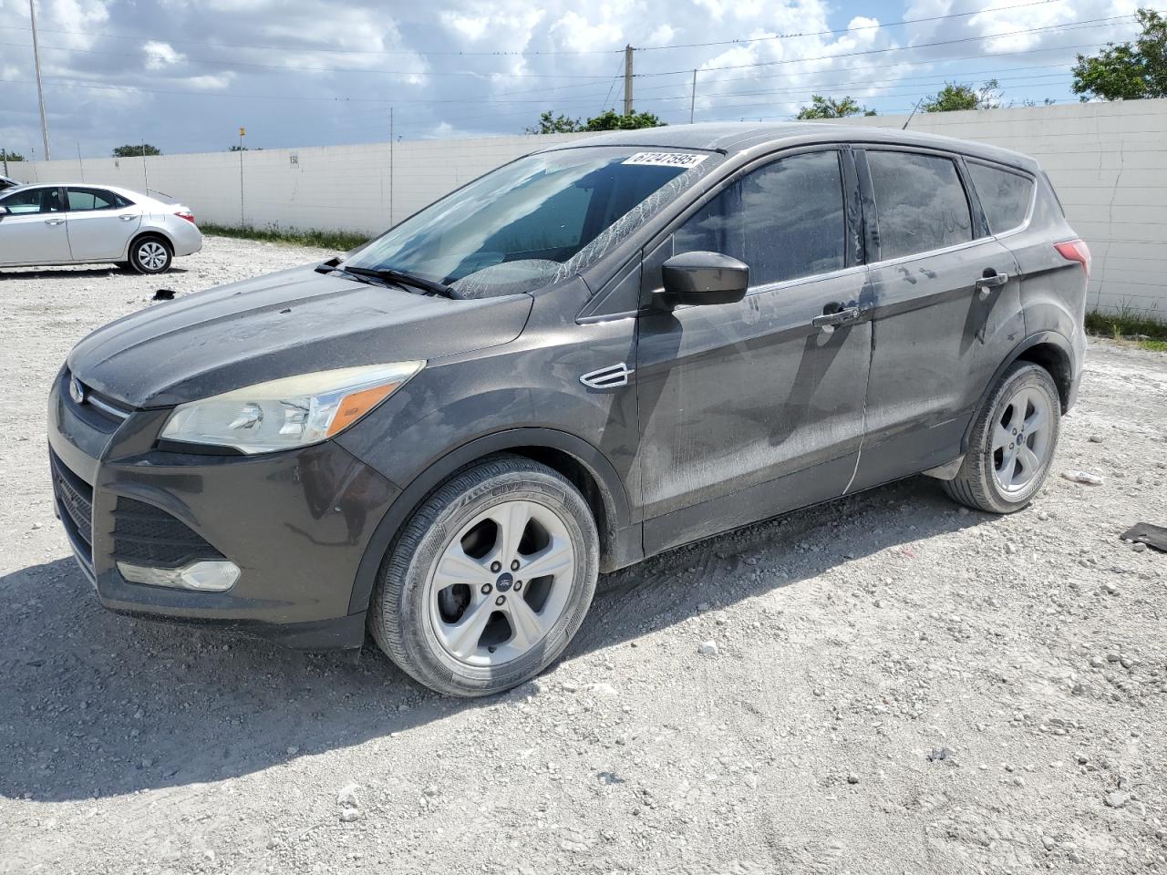 FORD ESCAPE SE