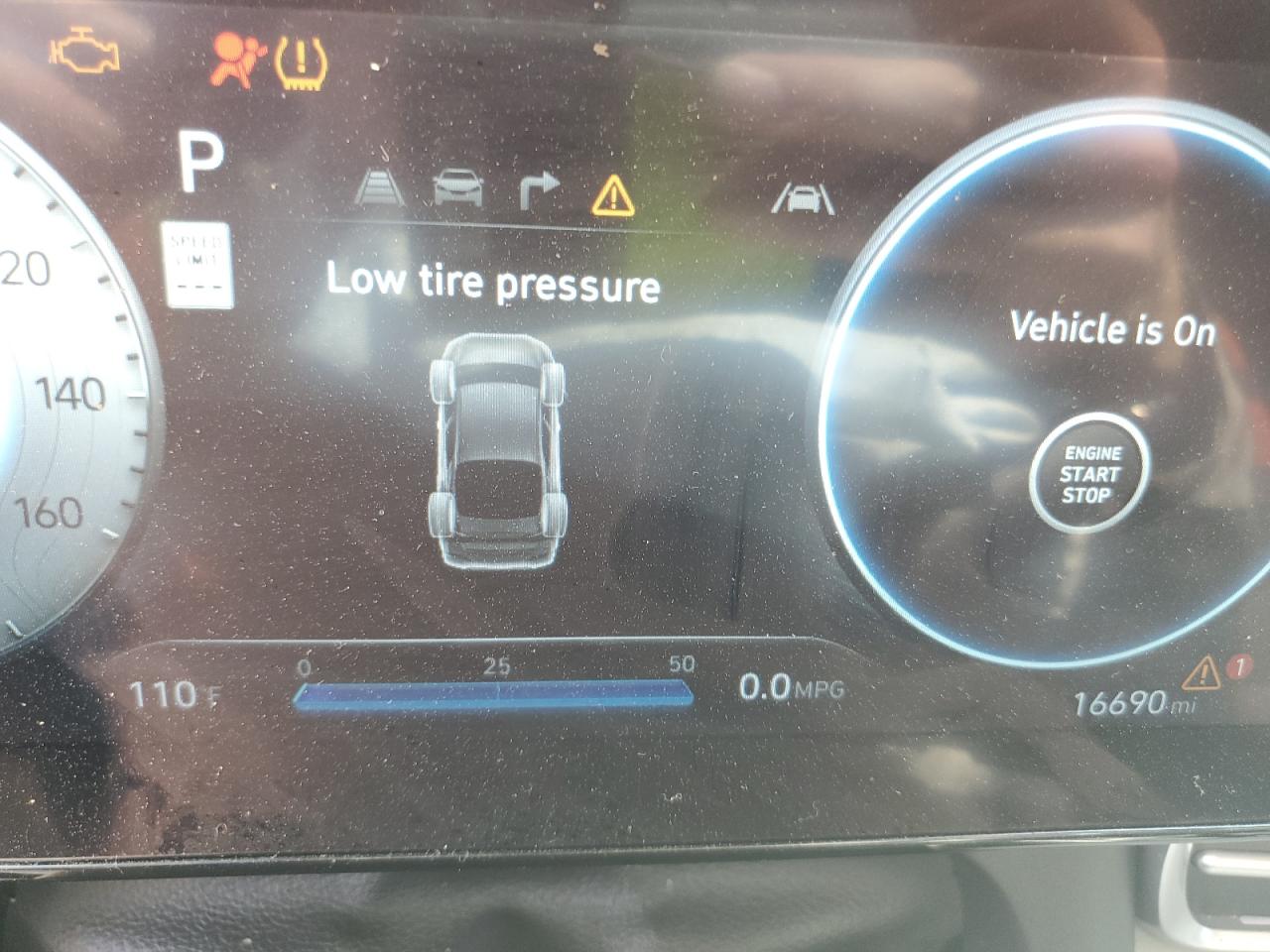 HYUNDAI ELANTRA LIMITED