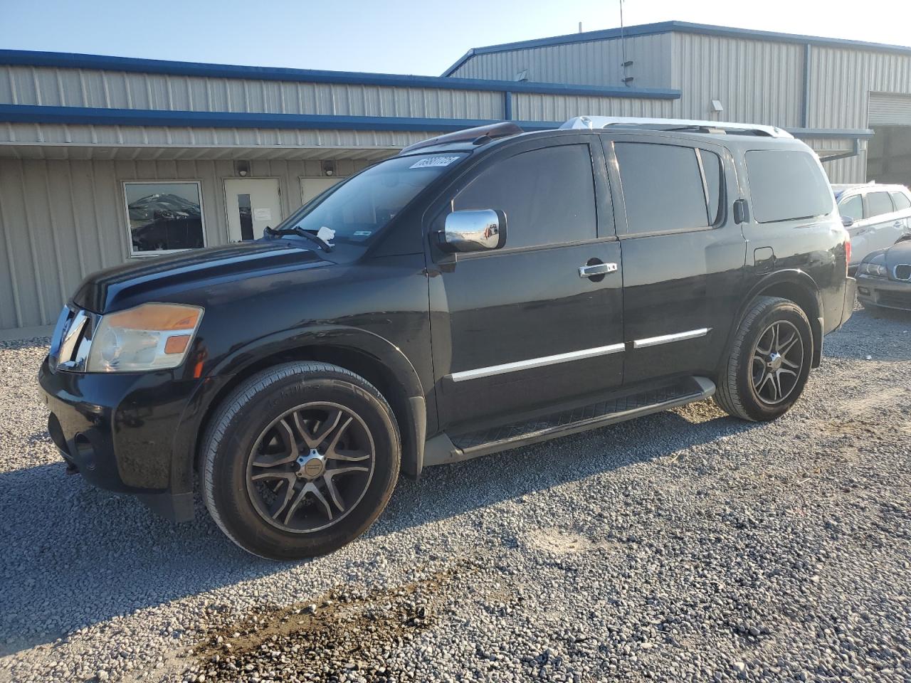 NISSAN ARMADA SV