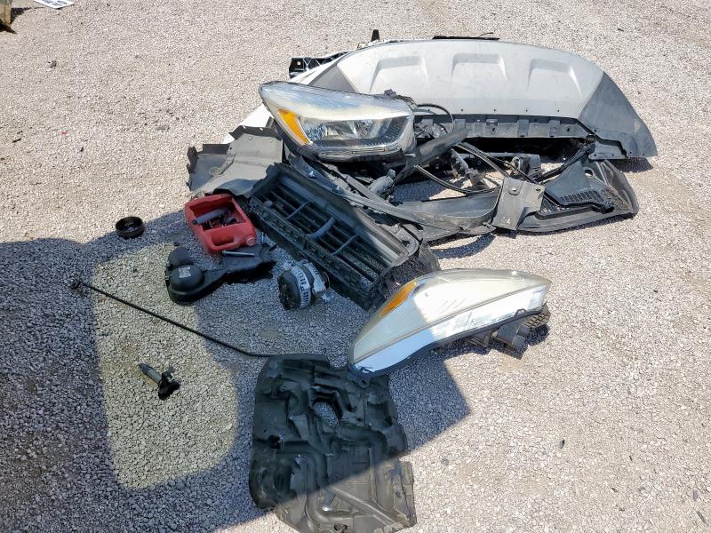 2018 FORD ESCAPE SE - 1FMCU9GD5JUB61450