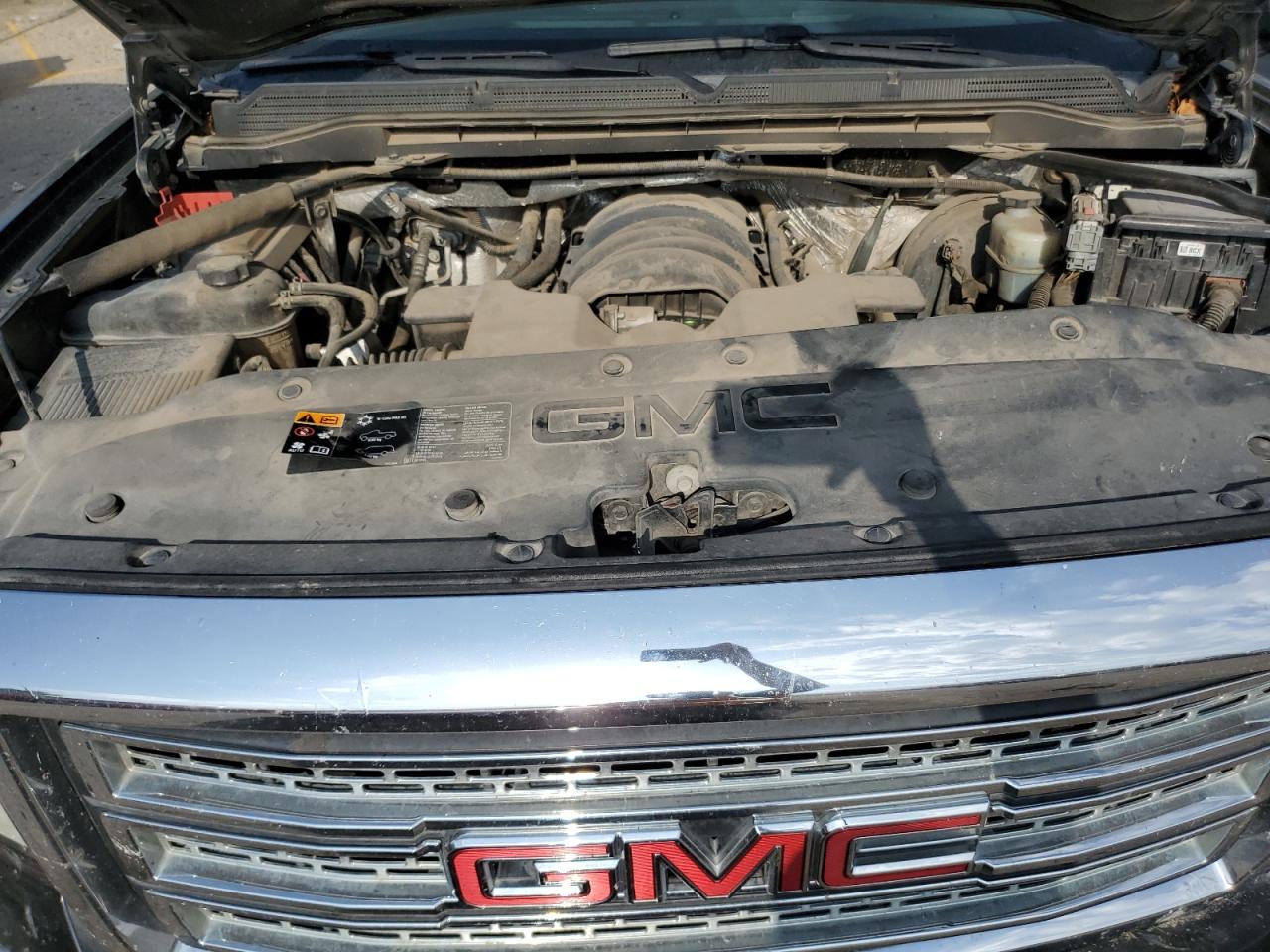 GMC SIERRA 1500 K1500 SLT