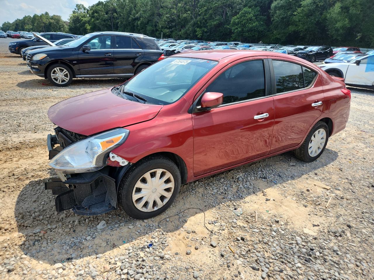 NISSAN VERSA S