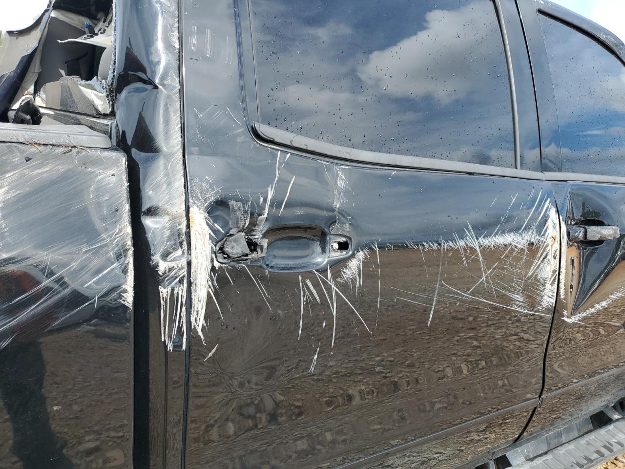 CHEVROLET SILVERADO K2500 HEAVY DUTY LTZ