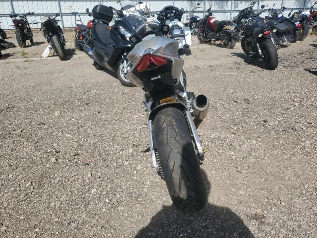 2018 APRILIA RSV4 ZD4KEU009JS001403