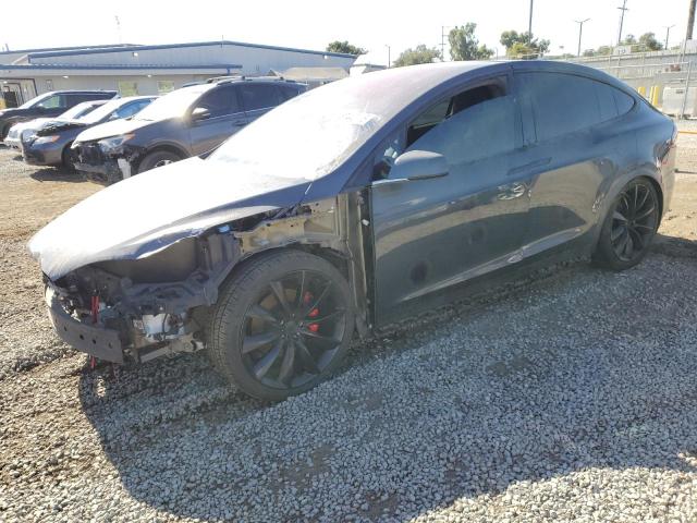 TESLA MODEL X 2018 gray  electric 5YJXCBE40JF115617 photo #1