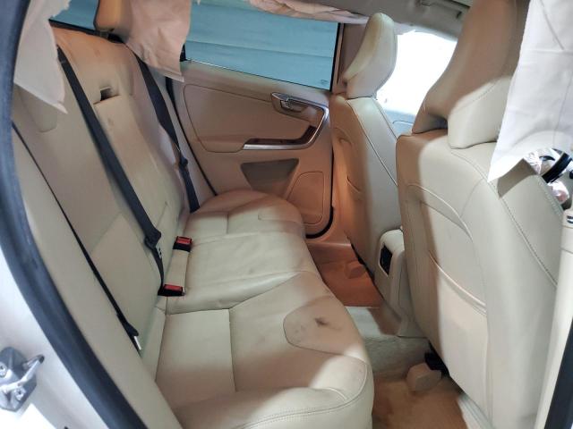 2015 VOLVO XC60 T6 PR YV4902RKXF2727499